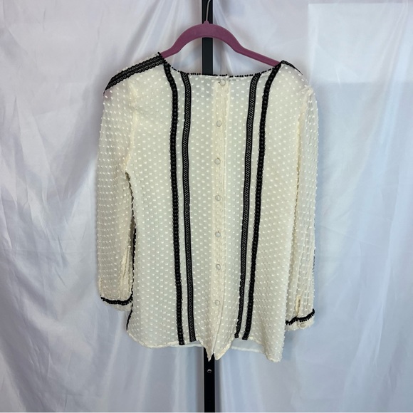 J. Crew Lace Trim Swiss Dot Blouse Silk Blend, size 0 - Picture 6 of 6